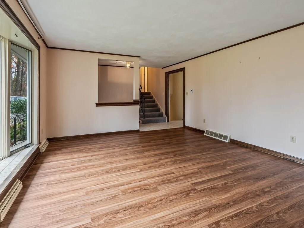 Photo of 21 Hutchinson Rd.