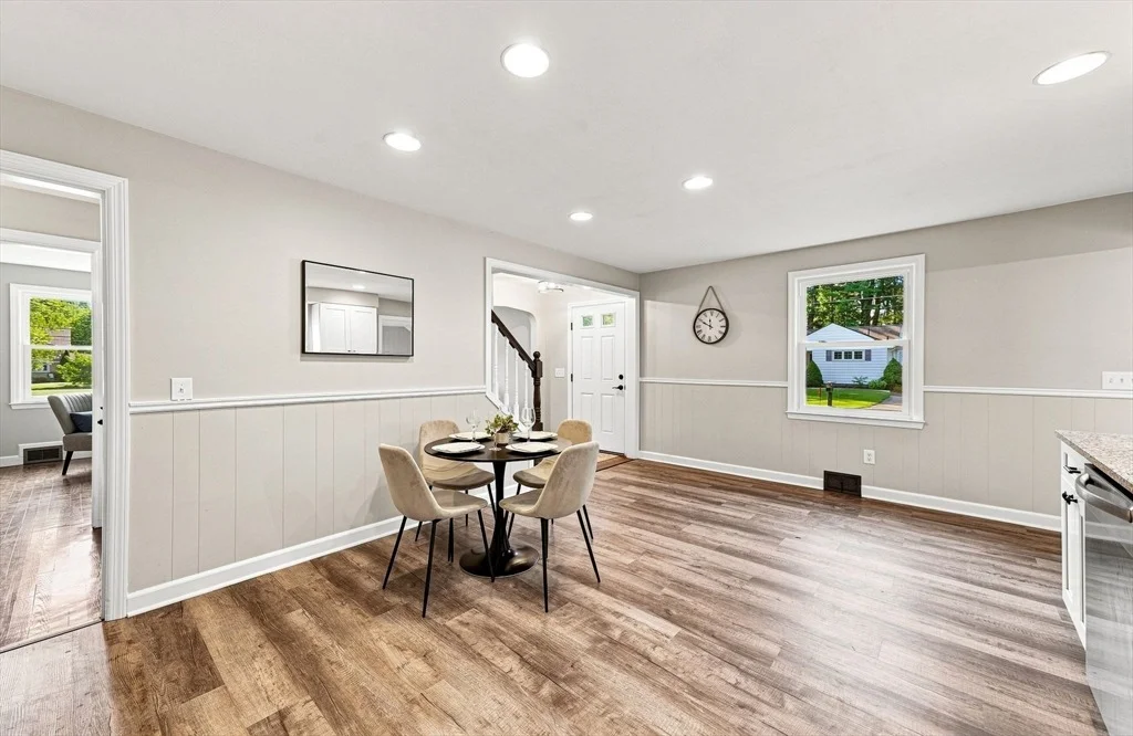 Photo of 3 Maplelawn Dr