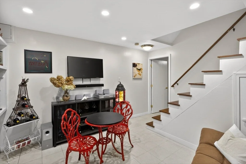 Photo of 14 Heritage Circle