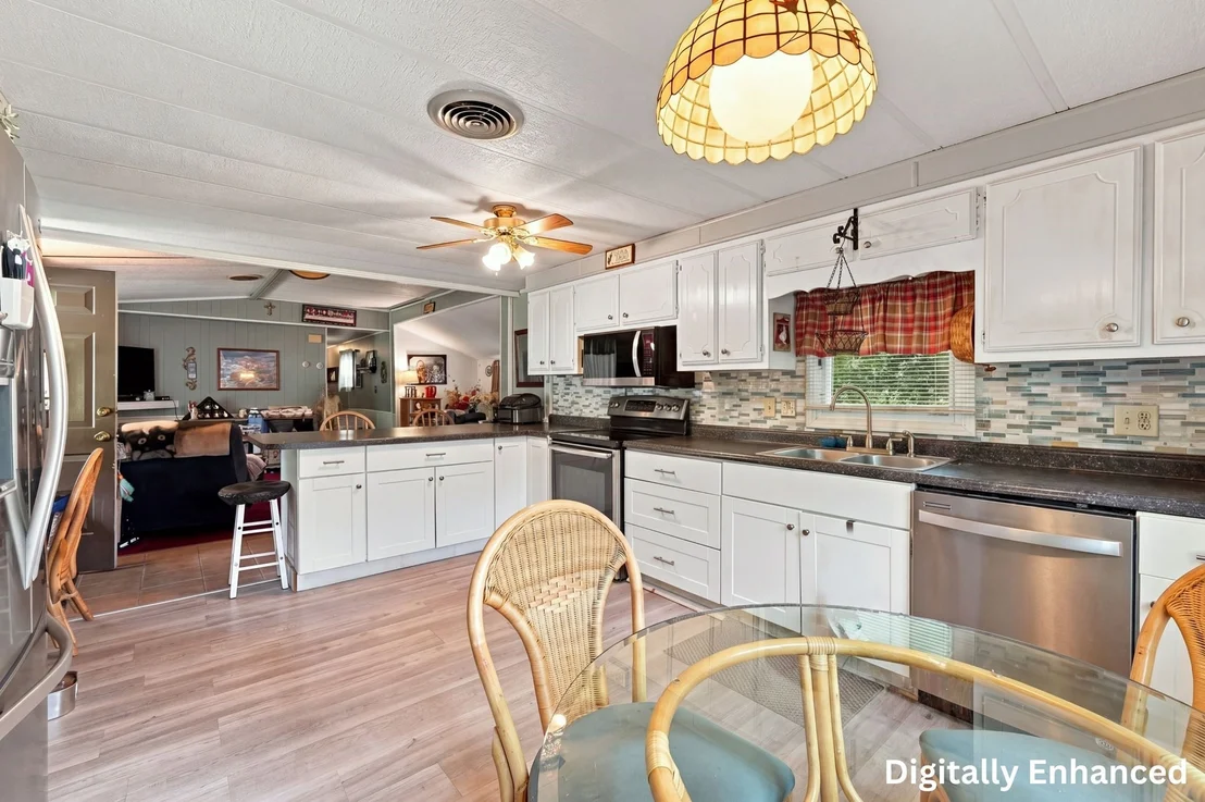 Photo of 60 Longboat Dr