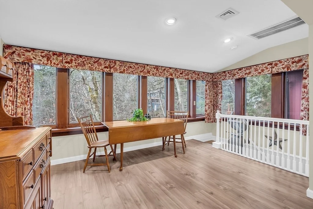 Photo of 16 Ridgewood Rd