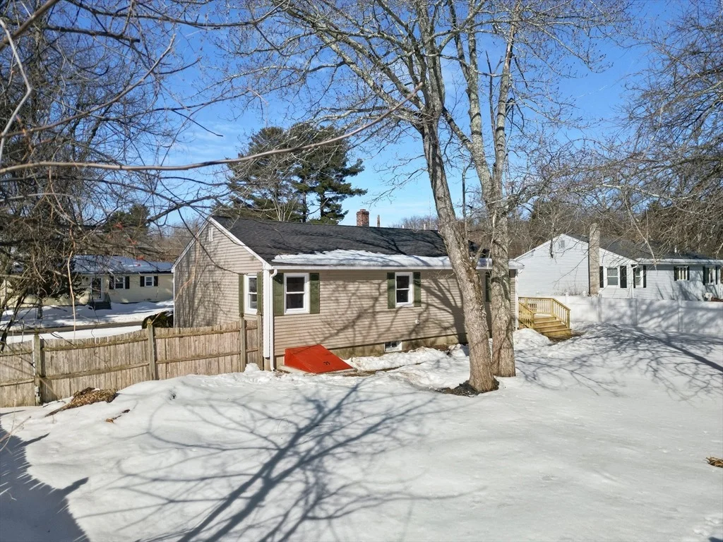 Photo of 15 Robin Lane