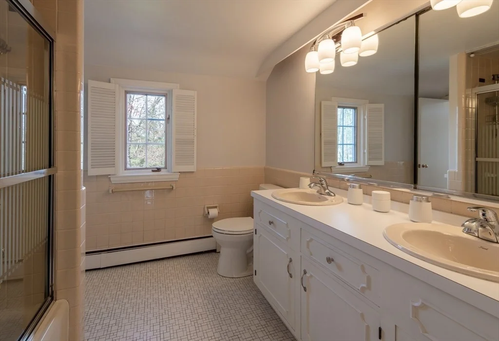 Photo of 16 Fernway