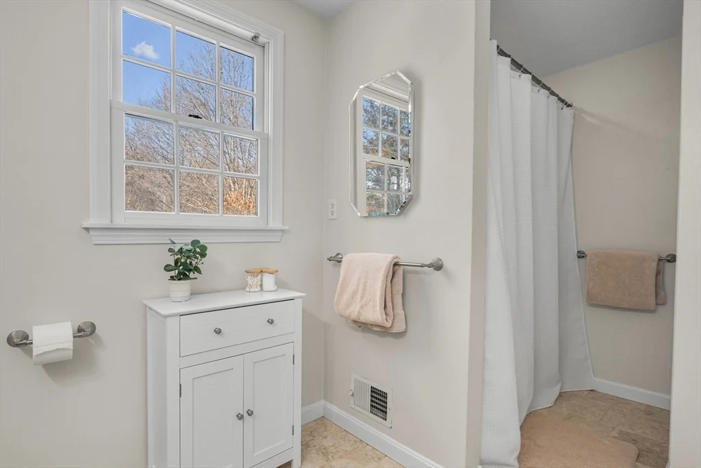 Photo of 76 Elyse Rd