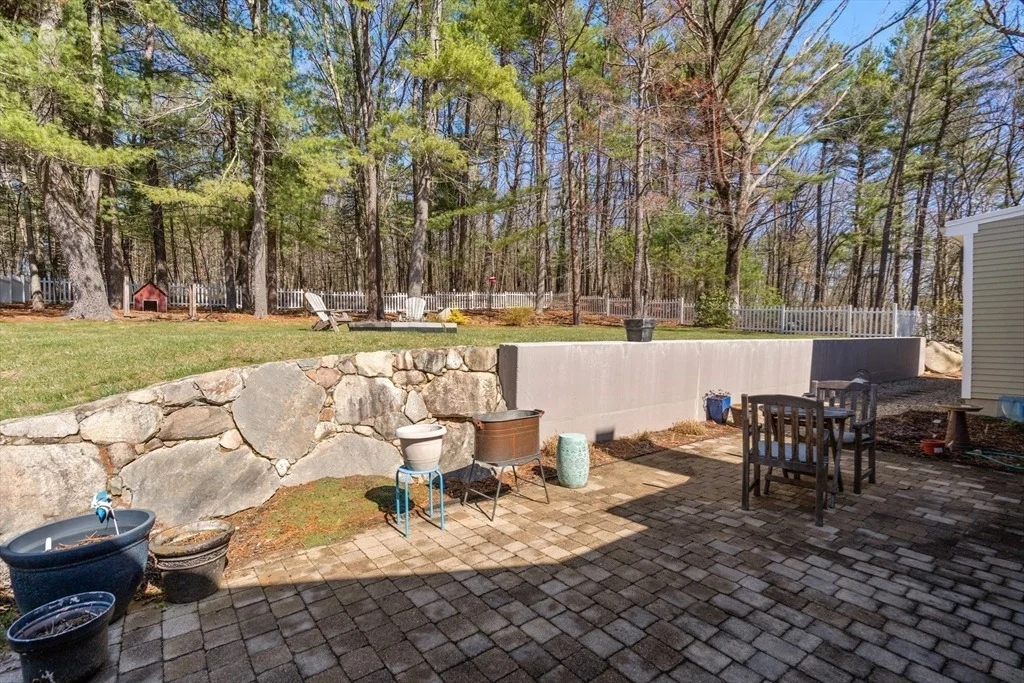Photo of 87 Dutton Road