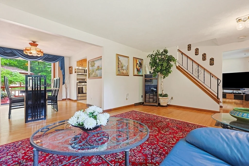 Photo of 218 Hampton Rd