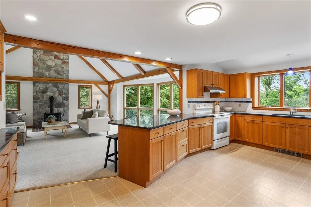Photo of 444 Middle Road