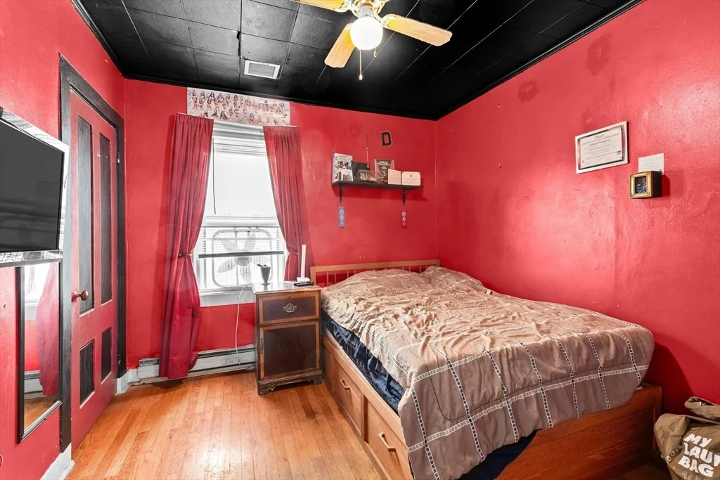 Photo of 93 Warren St.