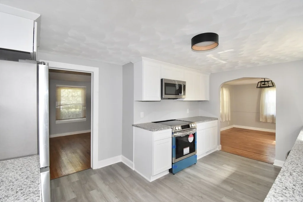Photo of 51 Parkview St