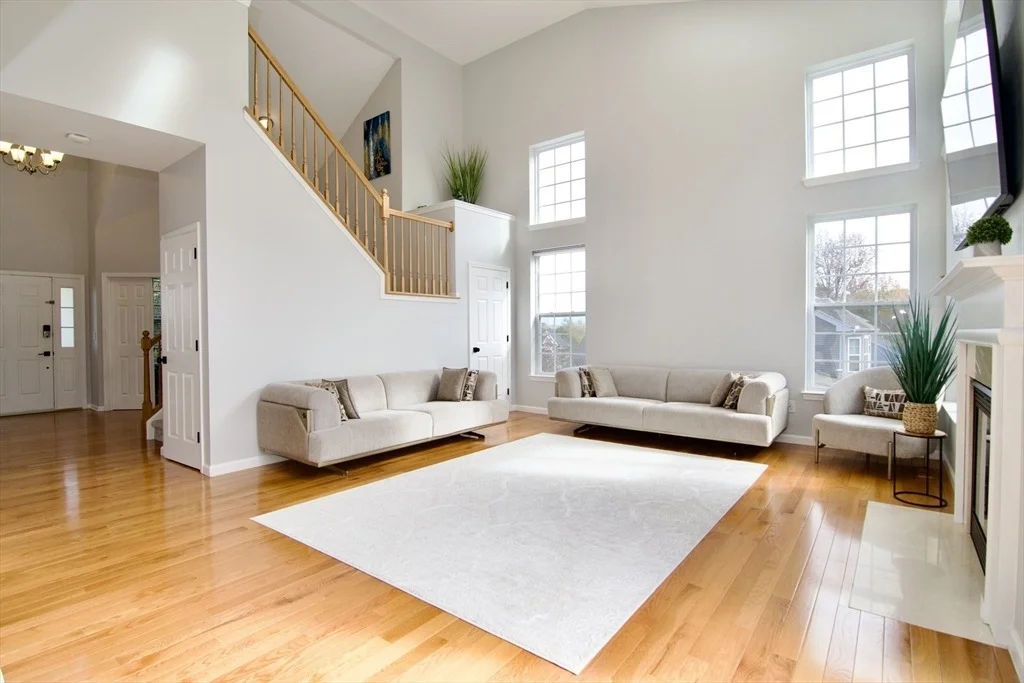 Photo of 172 Hillandale Blvd