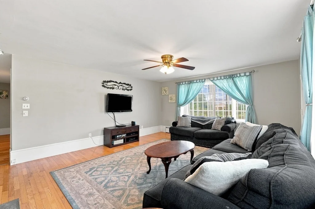Photo of 2 Lisa Ave