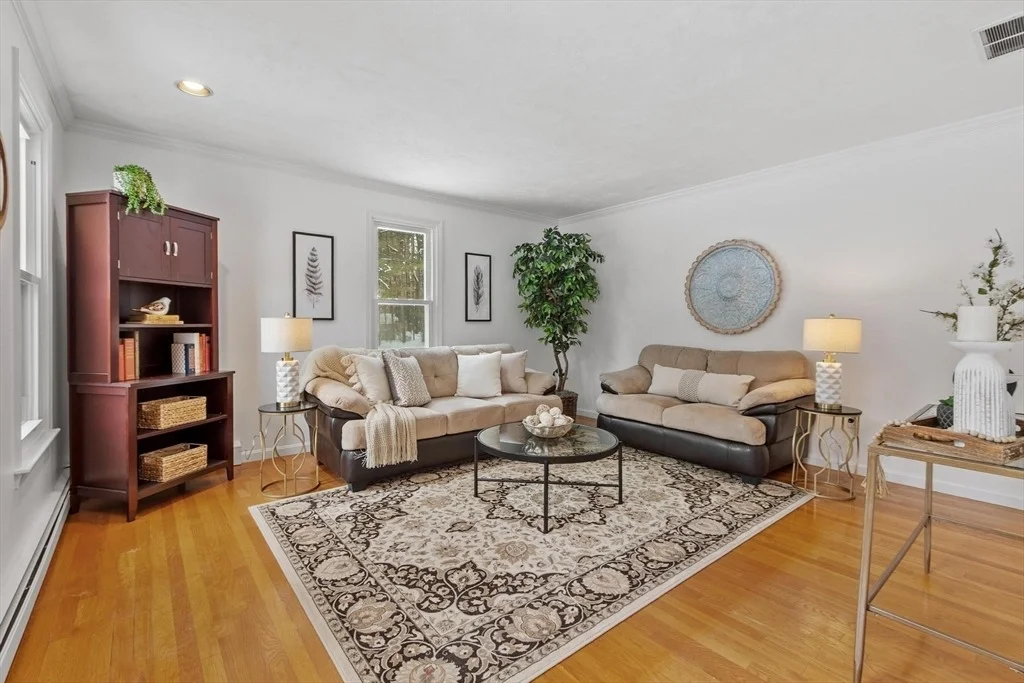 Photo of 5 Perkins Lane