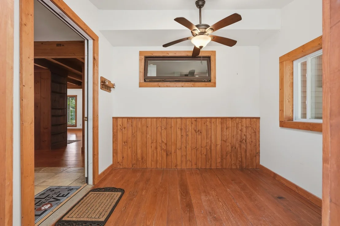 Photo of 488 White Rd