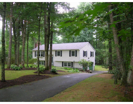 Photo of 8 Cardinal Lane