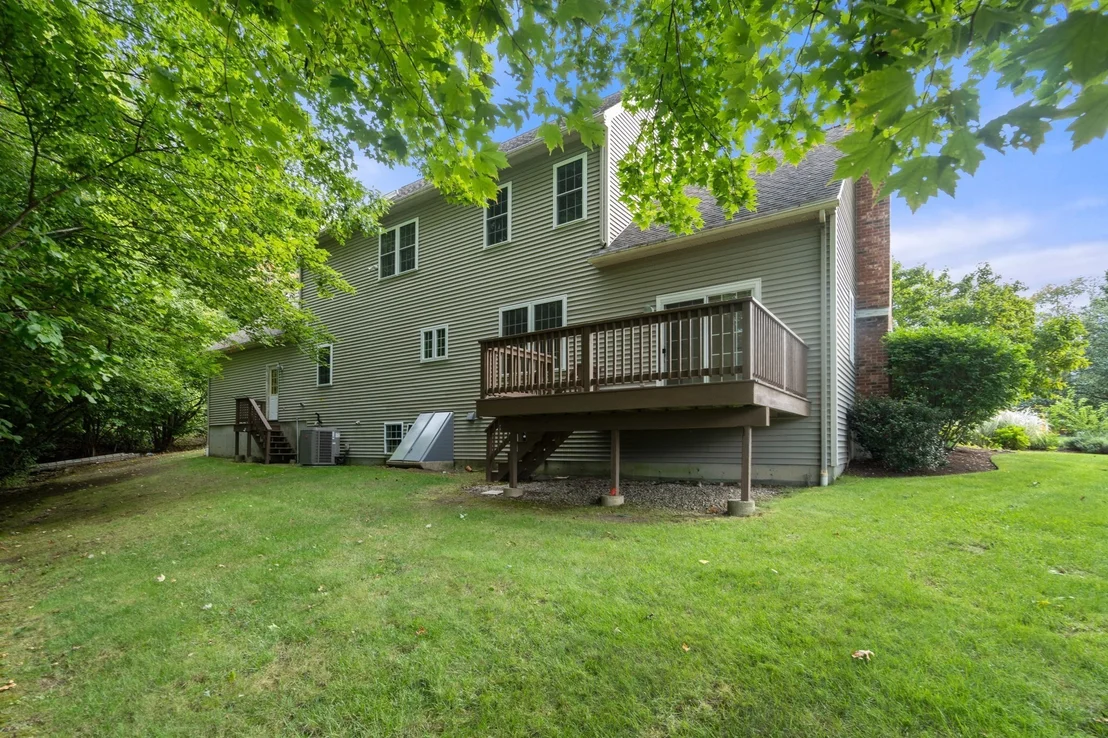 Photo of 34 Laurelwood Dr