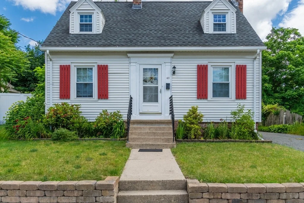 Photo of 43 Ellsworth Ave