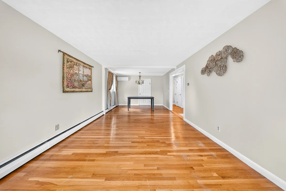 Photo of 33 Fairchild