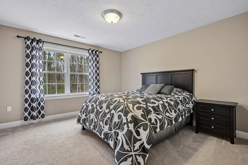 Photo of 249 Boxboro Rd