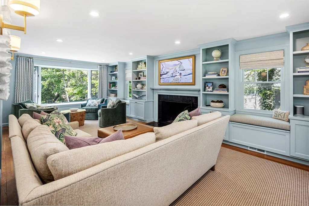 Photo of 65 Bel Air Road