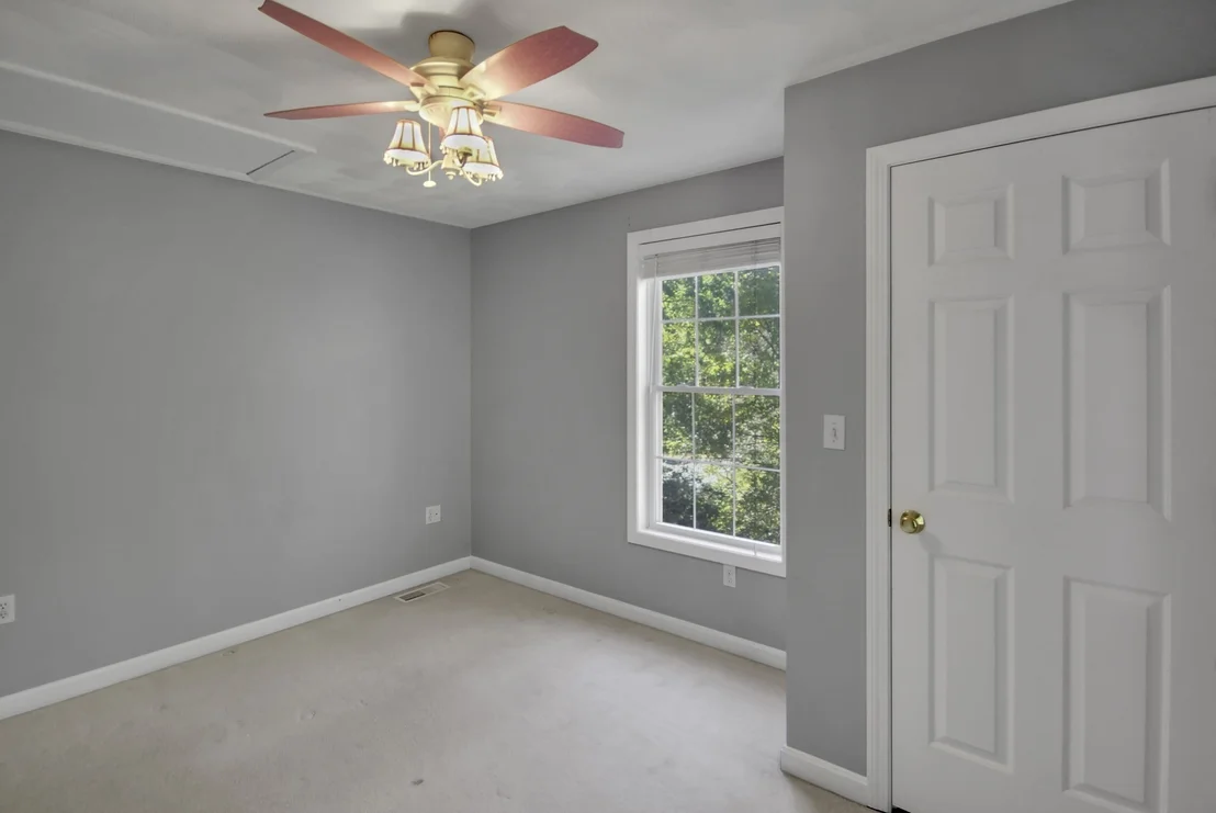 Photo of 170 Bay State Rd