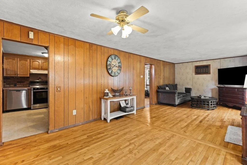 Photo of 158 Rowayne Park
