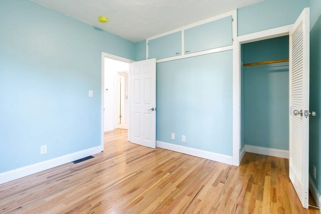 Photo of 22 Lakeside Ave
