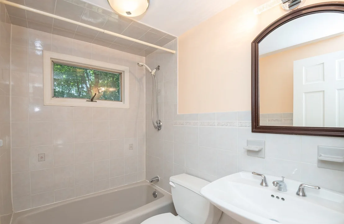 Photo of 19 Penny Lane