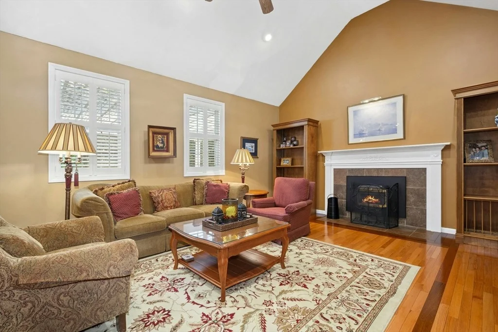 Photo of 75 Kennedy Circle