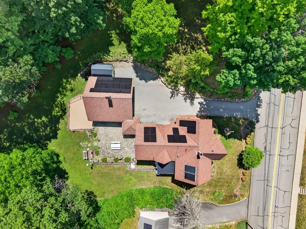 Photo of 164 Pleasant St