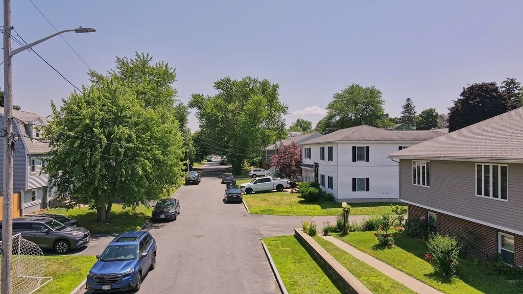 Photo of 61 Rollins St