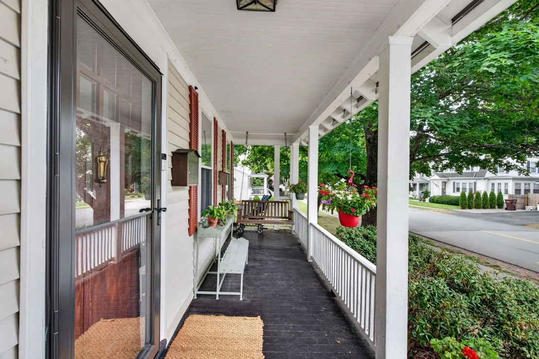 Photo of 362 Mount Vernon St