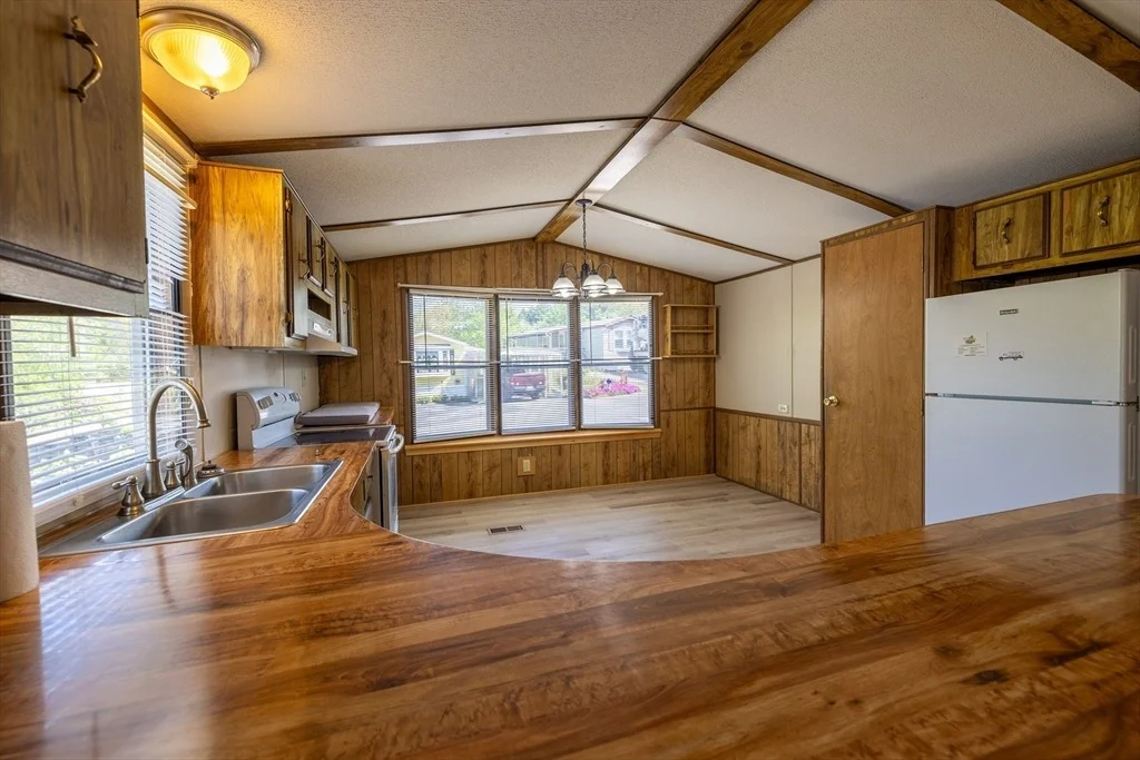 Photo of 131 Pine Ave