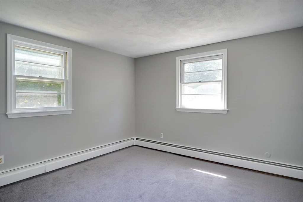 Photo of 86 Drake Rd