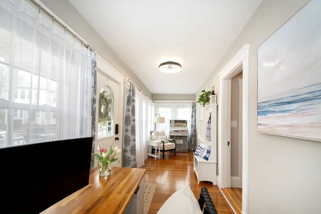 Photo of 271 Holbrook Rd