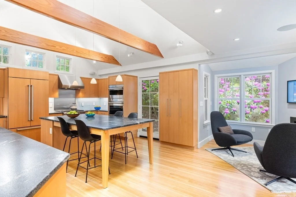 Photo of 81 Intervale Road