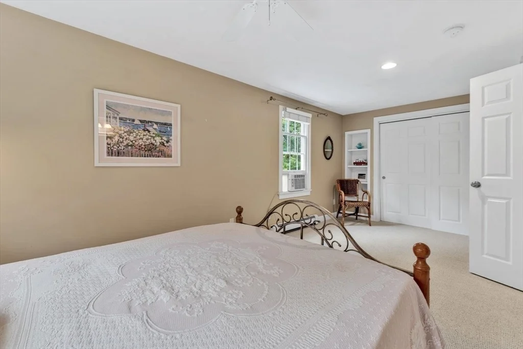 Photo of 33 Sandpiper Ln