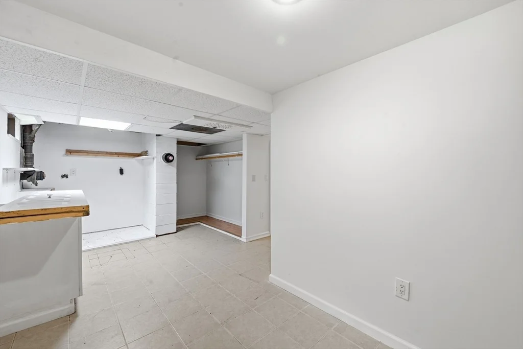 Photo of 15 Pine Ridge Rd