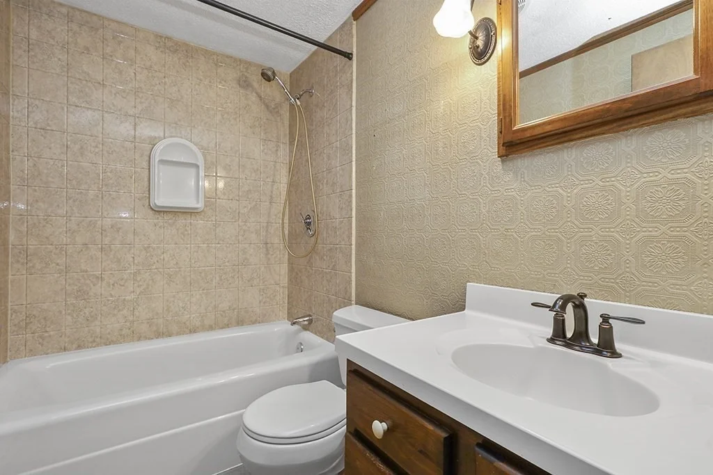 Photo of 162 Oak St