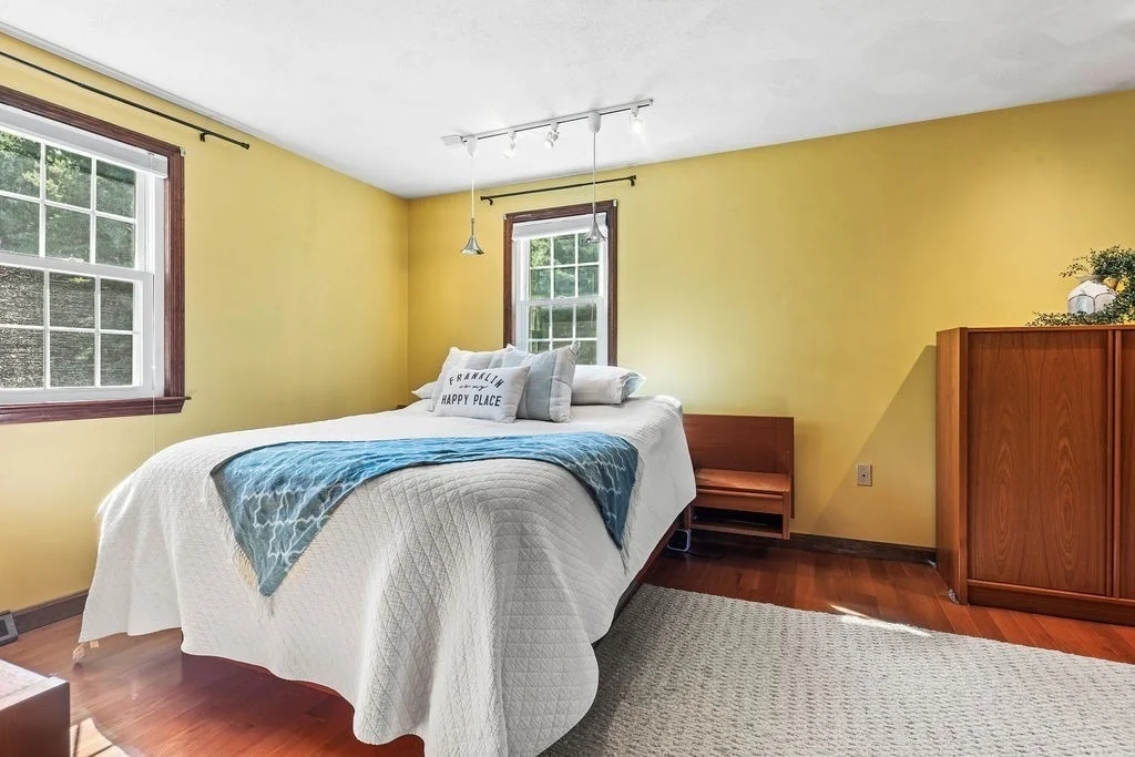 Photo of 7 Chris Dr