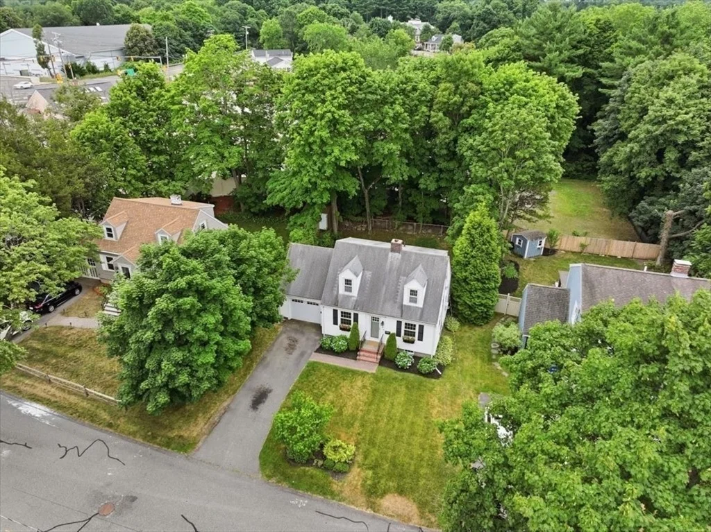 Photo of 4 Ponkapoag Way