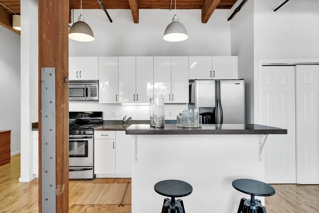 Photo of Unit 106 at 210 Broadway