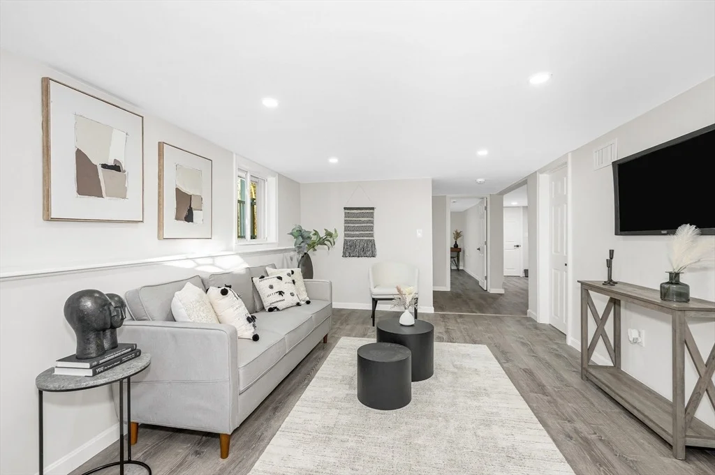 Photo of 4 Melody Ln