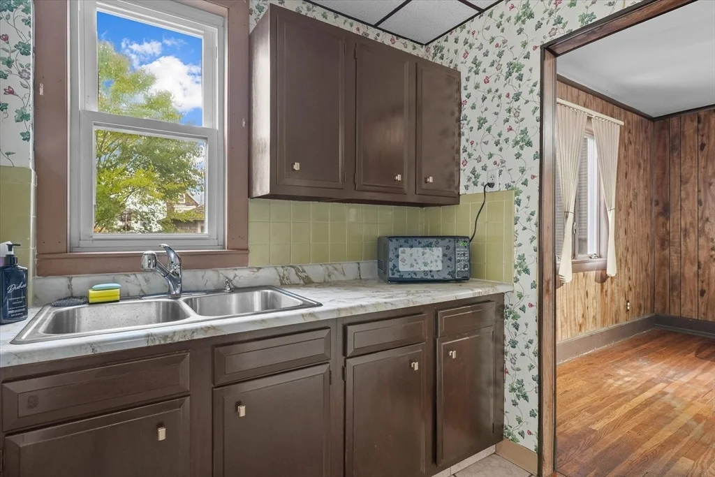 Photo of 75 Grove Street