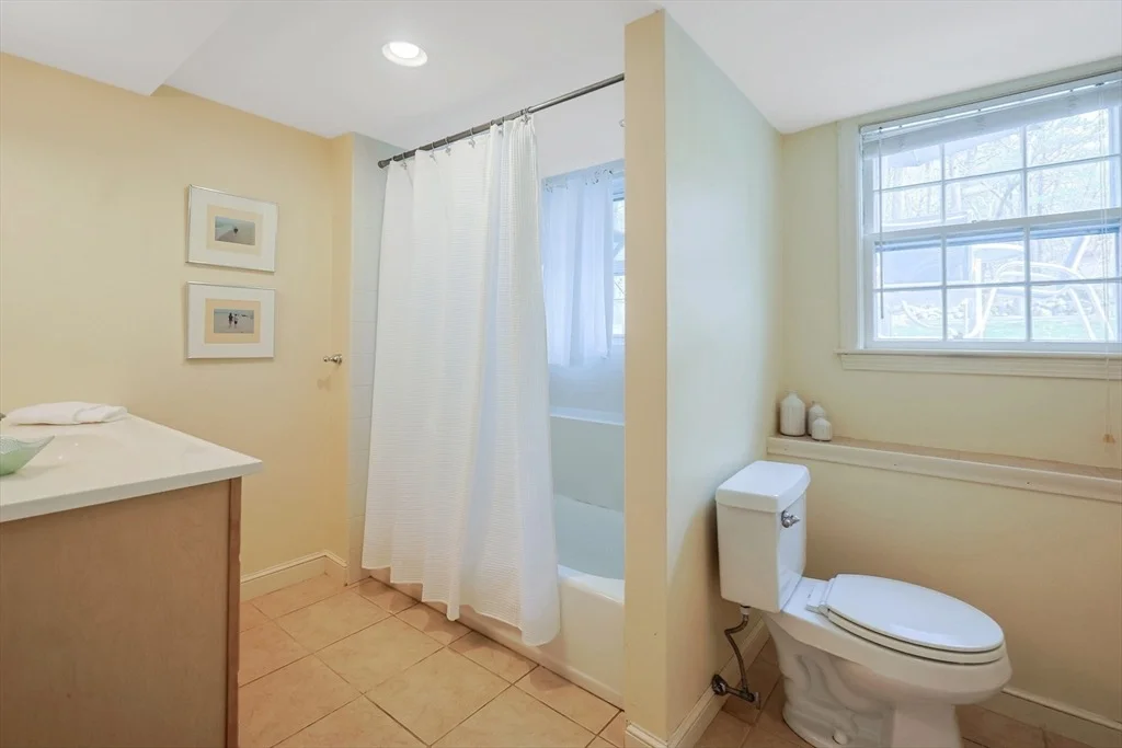 Photo of 17 Tamarack Road