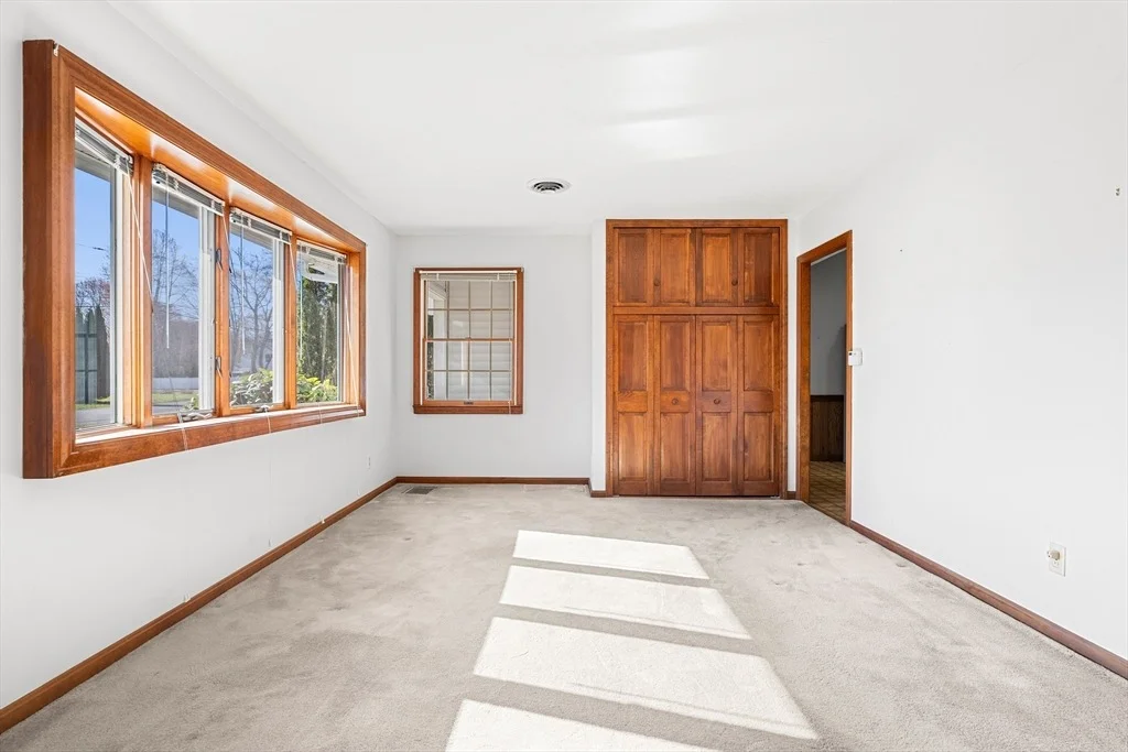 Photo of 36 Baldwin Ave
