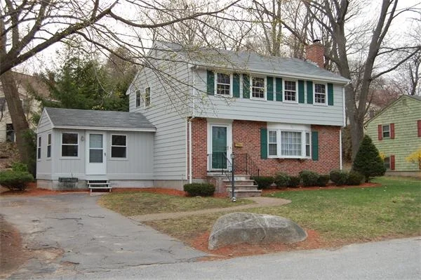 Photo of 77 Elliott Dr