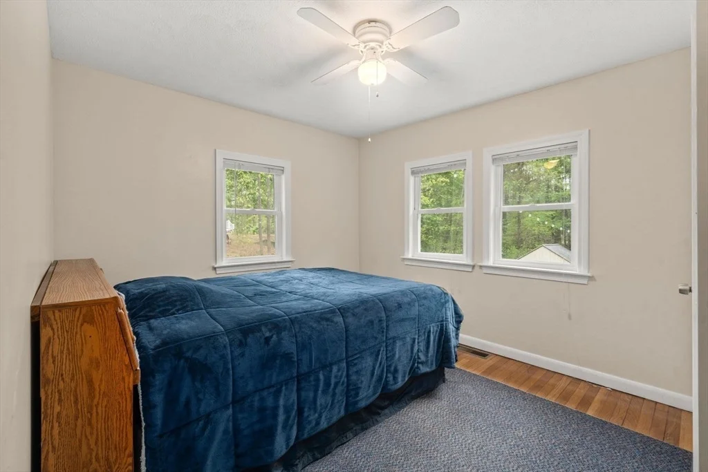 Photo of 30 Stonebridge Rd