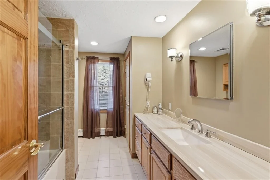 Photo of 109 Great Pines Dr