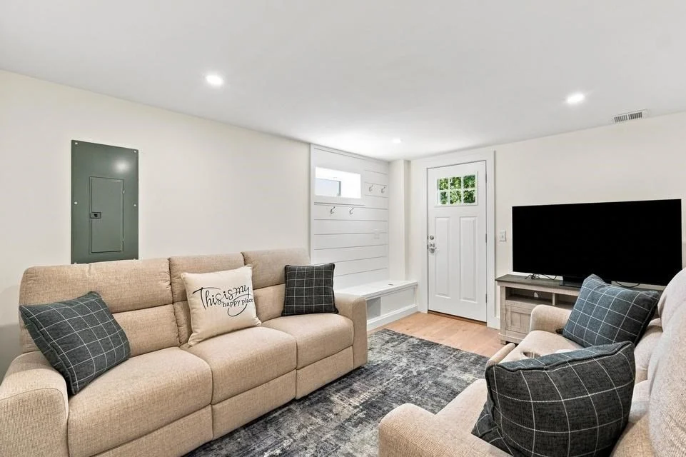 Photo of 33 Dexter Ave