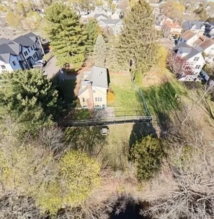 Photo of 48 River Ave